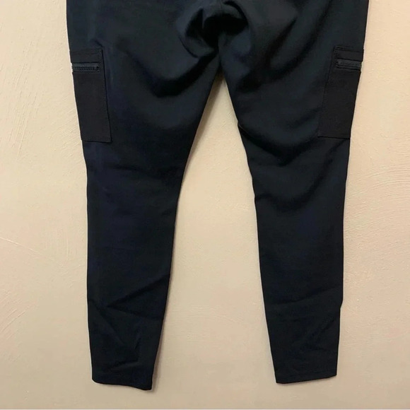 Athleta Headlands Hybrid Cargo Pants - Picture 13 of 16